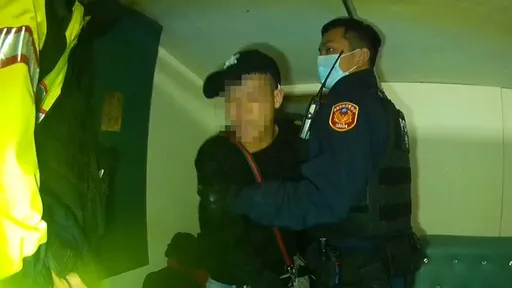 8人舞廳包廂內狂歡卻突躲密室　桃園警三兩下揪出都是逃逸移工