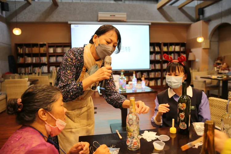 李小姐說，謝謝大家帶給她溫暖，她才能有信心來面對問題、解決問題！花蓮慈濟醫院提供