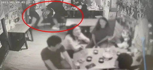 莽男持玻璃酒瓶狠K友人　頭破眼傷！視力恐永久受損