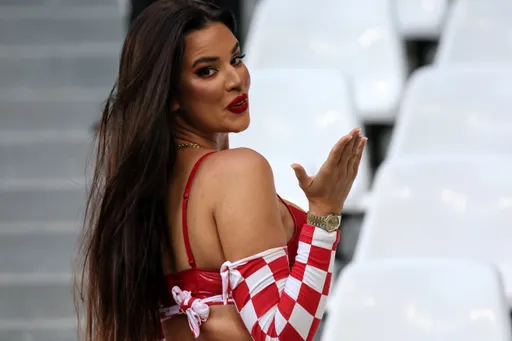 贏球了好開心　克羅埃西亞辣模卻為這事氣噗噗