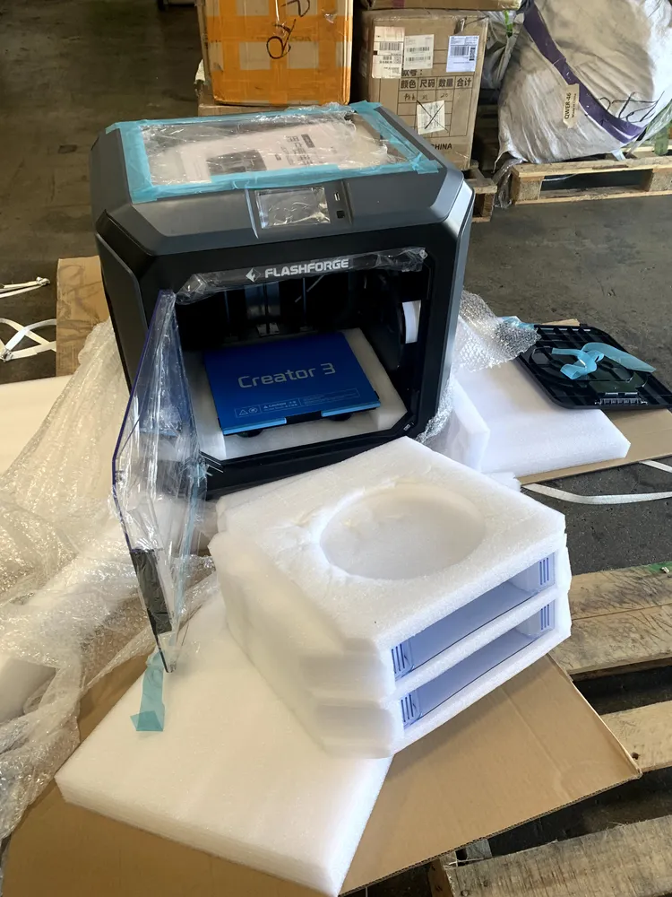 夾藏毒品的3D列印機外觀。翻攝畫面