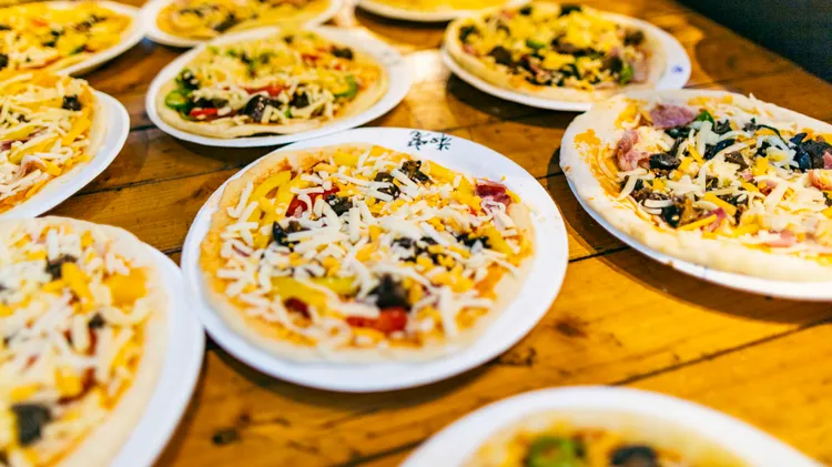 遊程旅人手作PIZZA。古和純攝