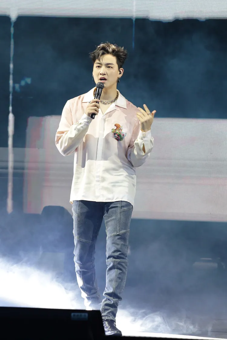 JAY B帶來多首歌曲、新歌。朱世閎攝