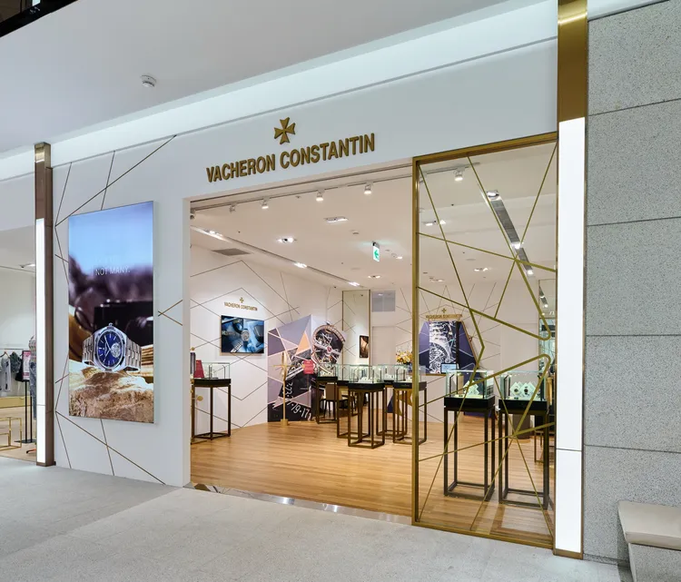 江詩丹頓遠百信義A13概念店預計營運1年。品牌提供