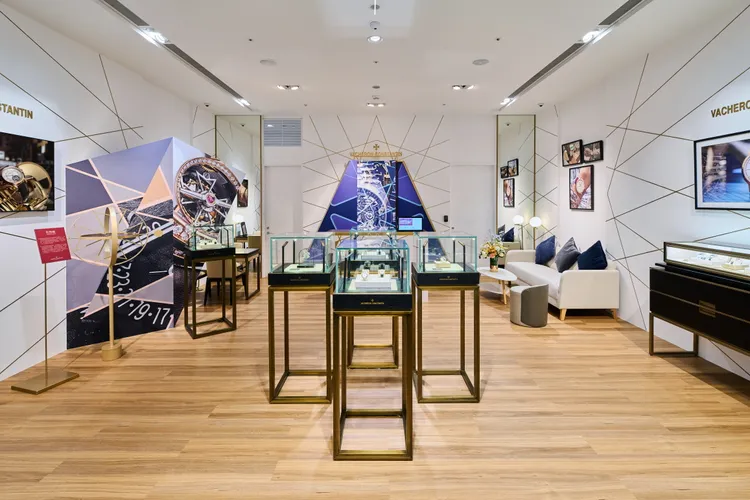 江詩丹頓遠百信義A13概念店將不定期舉辦主題錶展，迎接新客層認識品牌的多元設計與工藝高度。品牌提供