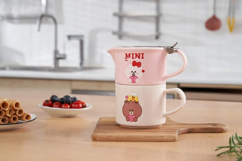 可堆叠陶瓷壶杯组，3生鲜积分+329元或500福利点+329元或200福利点+429元可换购。业者提供