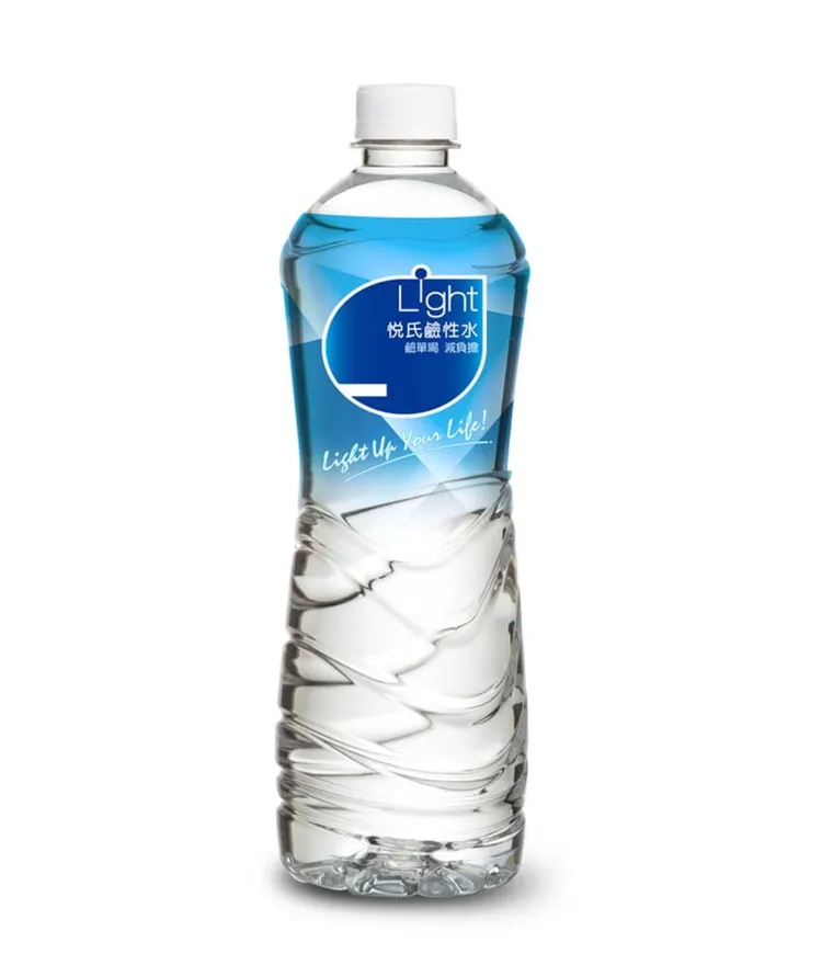 悅氏Light鹼性水720mL×20，原價400元，特價210元。翻攝萊爾富線上購物