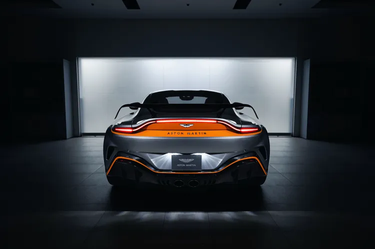 車身加寬約40mm，整體看起來更為張狂霸氣。業者提供