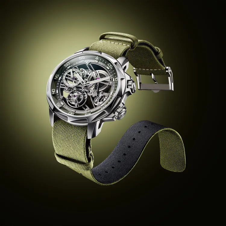 U53 鏤空陀飛輪潛水錶，限量25只，136萬8000元。品牌提供