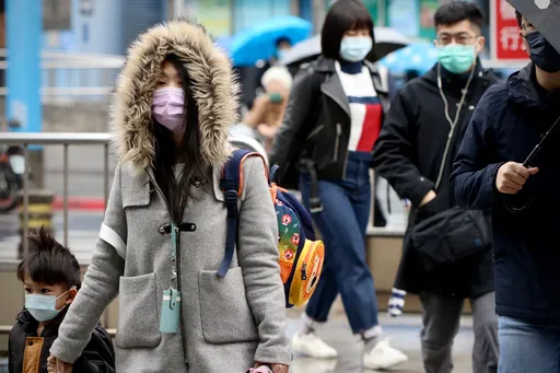 北東防大雨!周末迎首波寒流一圖看6°C區域 專家曝還有一危害