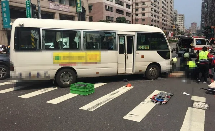 汐止小巴士撞死79歲老翁。資料照片