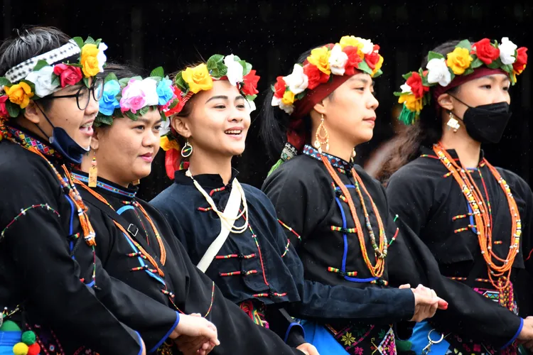 利嘉部落族人歡欣慶祝。讀者提供