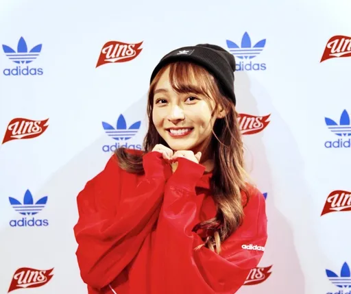 林襄上表演課許願踏入戲劇圈　甜喊「2023要繼續愛我唷」