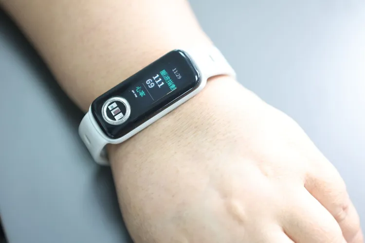 可測得脈波指數／心率。翁玉信攝