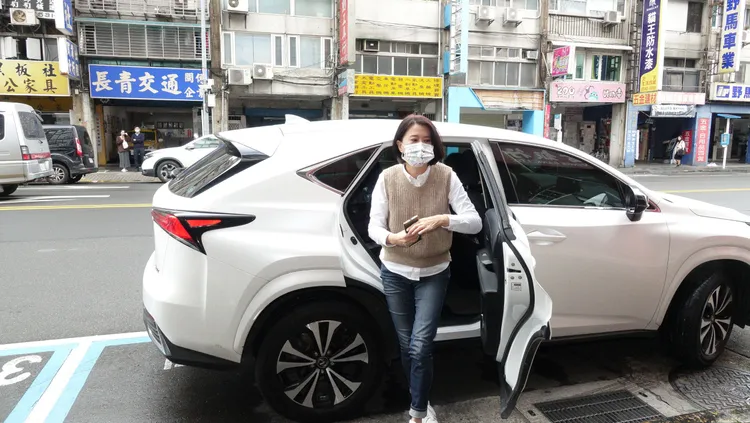 王鴻薇出席「區黨部婦女會成長班課程」。莊宗達攝