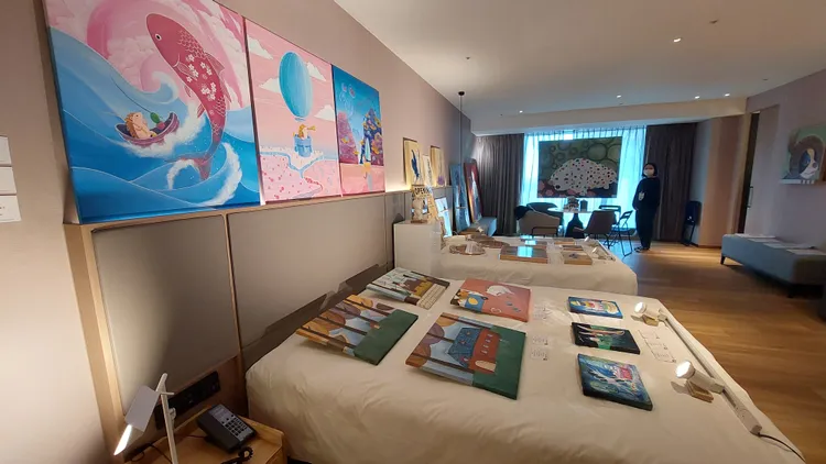 亞洲插畫藝術博覽會今起四天在承億酒店登場。凃建豐攝