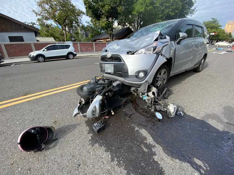陳男遭撞後慘被拖行傷勢嚴重。張喆喜攝