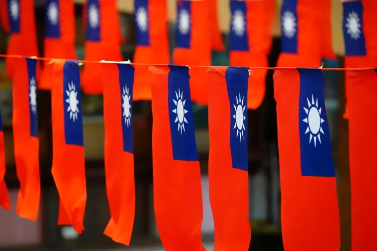 縣府也於宜蘭運動公園至蘭陽大橋周邊及凱旋路沿線範圍懸掛國旗。林泊志攝