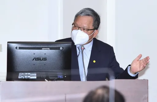 全球央行升息潮 财长:国安基金密切关注相关动态