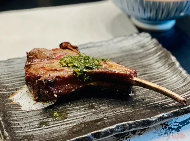 紐西蘭小羔和羊。曾仲葳攝