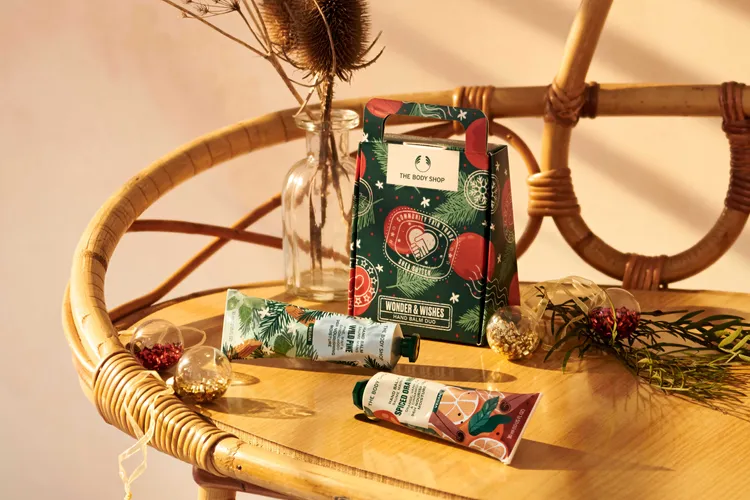 THE BODY SHOP聖誕果香護手霜原裝禮盒，520元。品牌提供