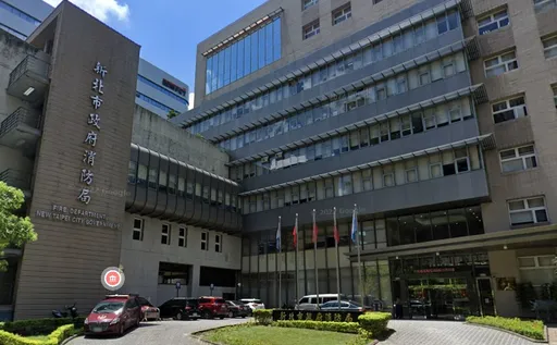 食品行女員工手卡進攪拌機 右上臂嚴重變形緊急送醫