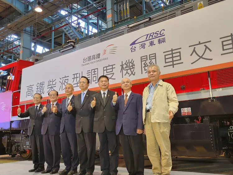 高鐵柴液型調度機關車交車典禮。胡順惠攝