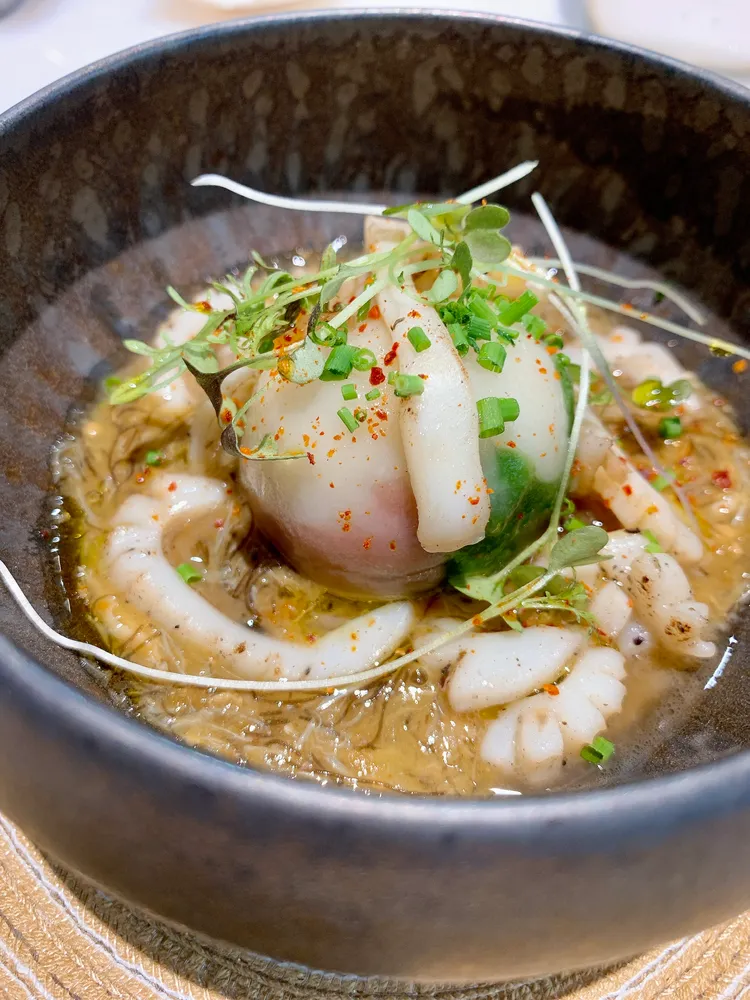 四海團圓齊發財。劉欣欣攝