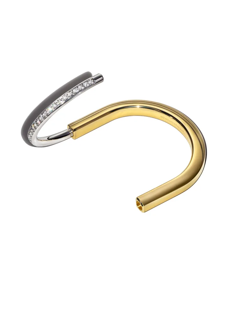 Tiffany Lock 18K金與白金鑲鑽手環，38萬4000元。品牌提供