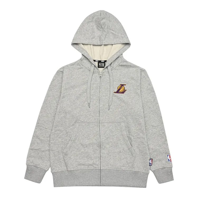 洛杉磯湖人隊連帽外套，2580元。品牌提供