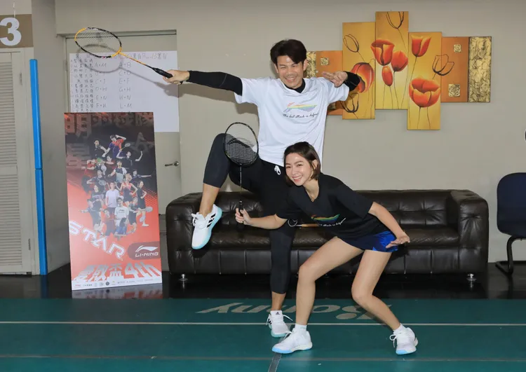 陳志強（左）夫妻倆在演神鵰俠侶膩？莊宗達攝