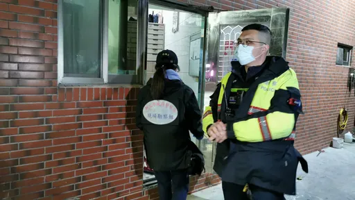 17歲少年訂購20箱奶茶少給1500元　2惡煞竟闖加油站砍人