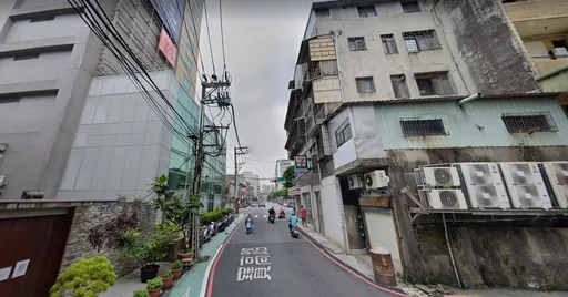 不挑屋齡只看便宜 新店寶橋路總價千萬買2、3房