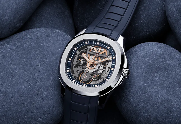 改裝後的百達翡麗Aquanaut型號5167A Ciottolo Azzurro腕錶別具特色。翻攝Artisans de Genève IG