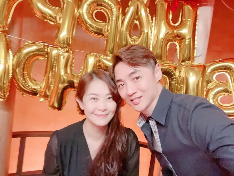 宋逸民夫妻。翻攝自臉書