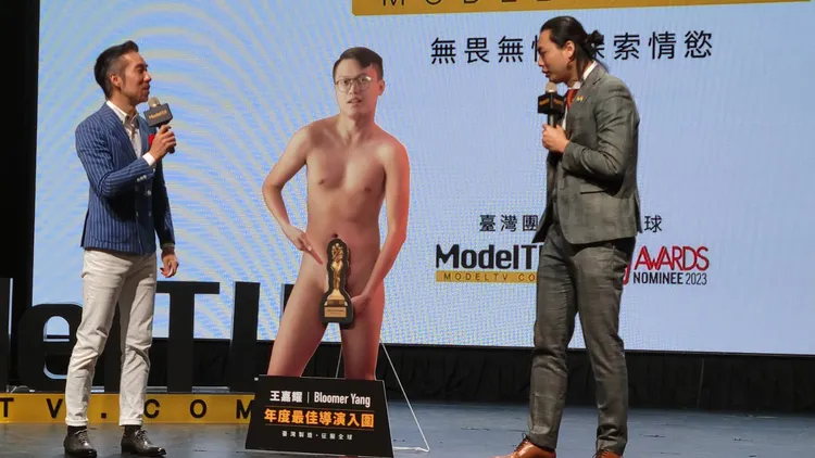 主持人張兆志(左)與總監Aaron Tsai。葉文正攝