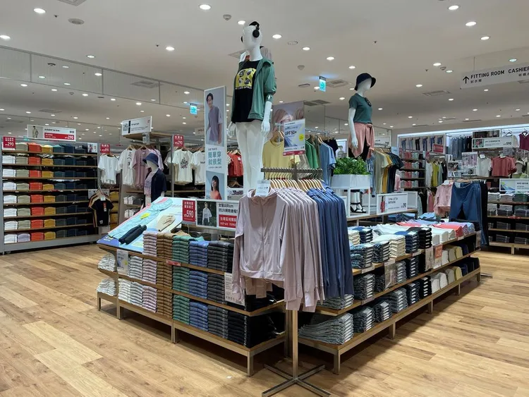 UNIQLO賣場。翻攝自臉書