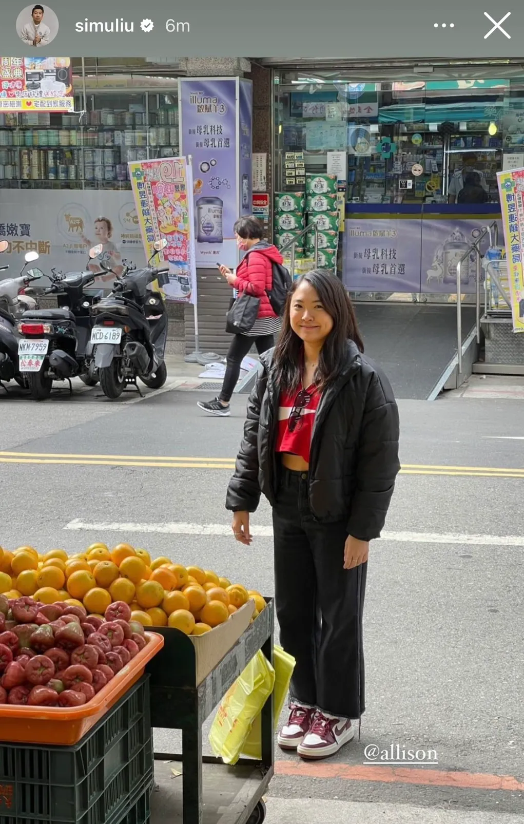 劉思慕在IG曬出女友同行台灣的照片,卻把女友拍得矮胖。翻攝自劉思慕IG