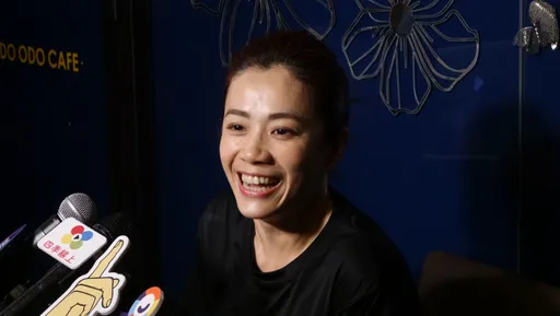 柯以柔離婚後首露面嘆「4年上蠻多法學課」 和解前夫郭宗坤3個字洩情事