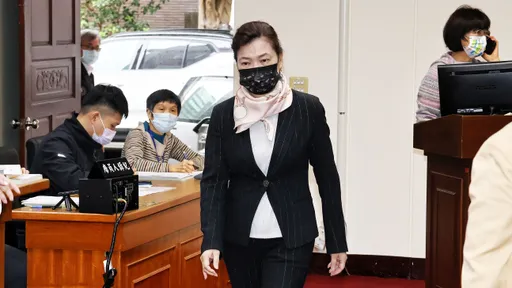 蔡總統與內閣定調振興、補貼雙管齊下　經長：未特別指示10倍券