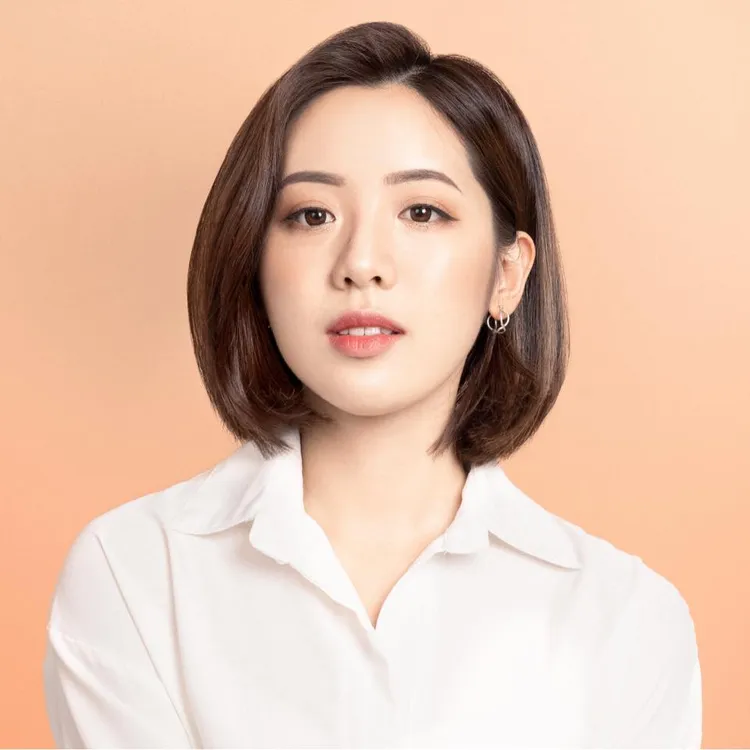 「學姐」黃瀞瑩早在2018年參與網路節目時就引發關注，本屆選舉中她以選區第一高票當選，成功進入議會。翻攝自黃瀞瑩臉書