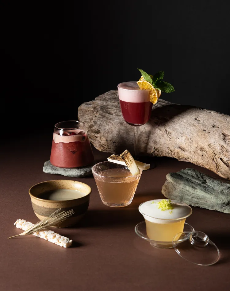 冬季新調酒在西方調酒文化中加入東方元素。禁止酒駕；飲酒過量，有害健康。業者提供