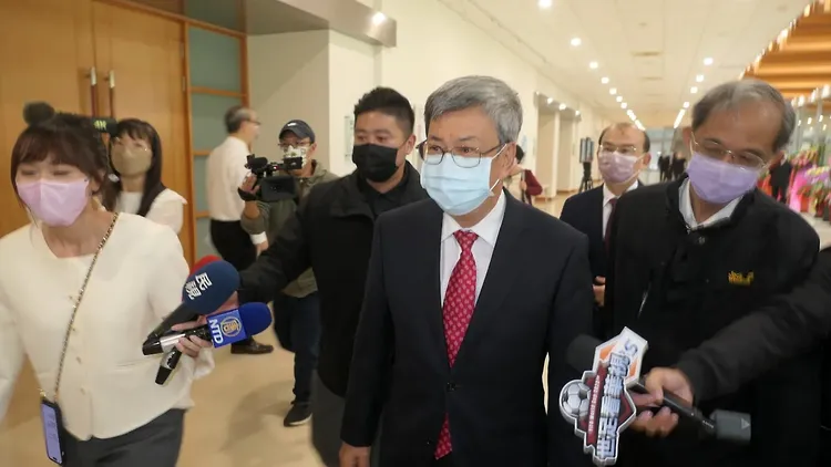 面對媒體追問是否要組閣敏感話題？陳建仁低調未正面回應。楊永盛攝