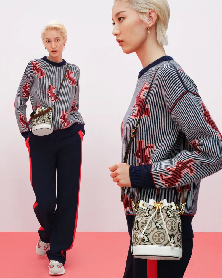 福兔系列的圖案設計，分別以方格像素繪製的圖騰兔，以及細緻的毛線圈徽章貼布等2種手法，呈現於服裝、包款、休閒鞋和配飾上。品牌提供