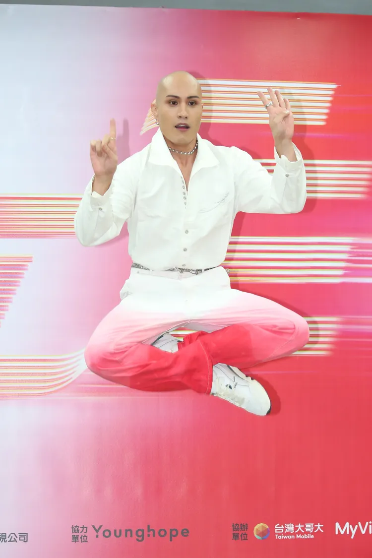 黃宣強調「有好消息就跟大家說」。張哲鳴攝