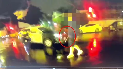 制伏片！警棍對上西瓜刀大街輸贏　男亮刀想在酒店吃霸王餐下場GG