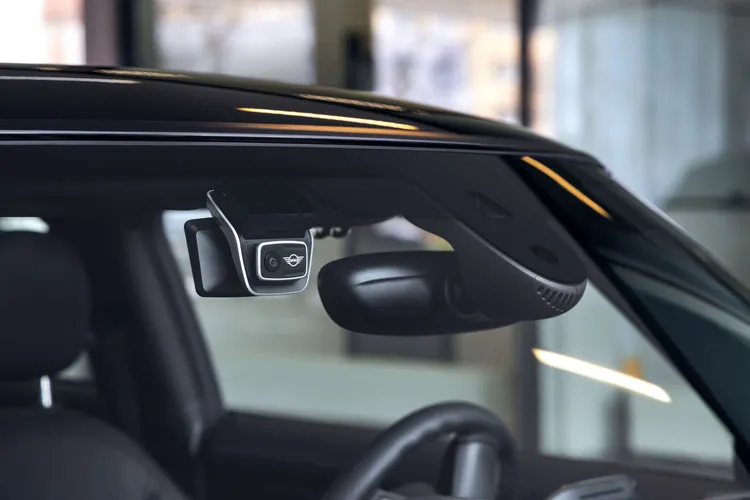 MINI原廠行車記錄器3.0 PRO全新上市。業者提供