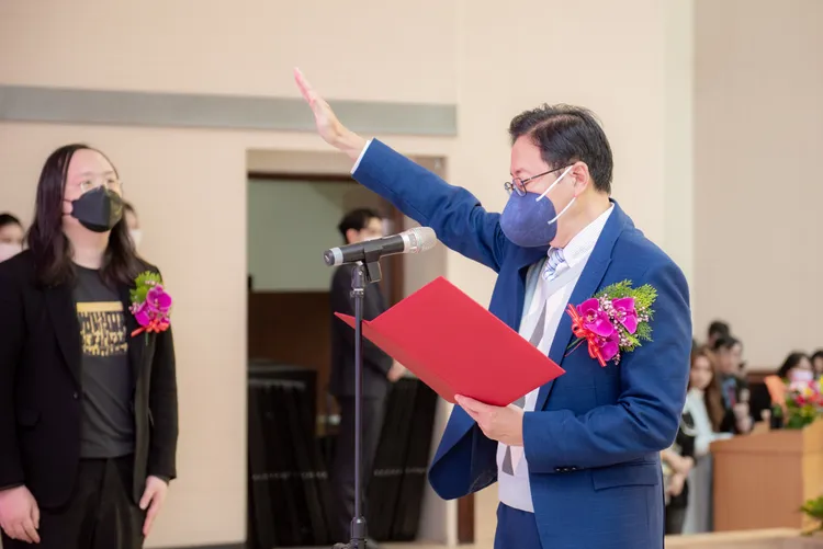 張善政宣誓就任桃園市長。桃園市府提供