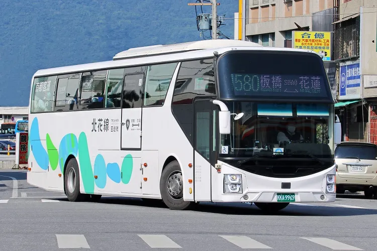 1580板橋客運站到花蓮火車站單程票能省57元、來回114元。首都客運提供