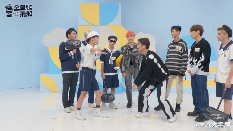 洪定義（左起）、蔡朕、巴比、曹家齊、陳峻廷 、夏浦洋、李承隆、孟維等錄影過程時有衝突。